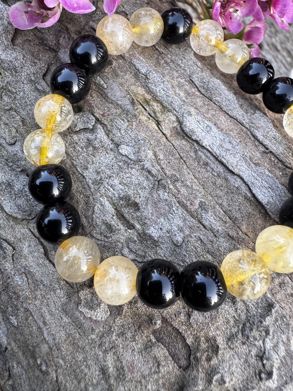 Armband aus Turmalin und Rutilquarz – Bild 3