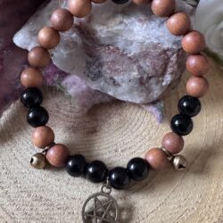 Sandelholzarmband mit Onyx & Pentagramm-Anhänger