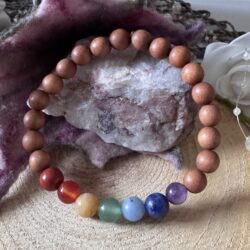 Sandelholzarmband mit 7 Chakra-Perlen